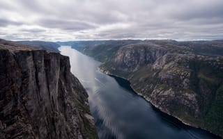 Картинка Норвегия, Kjerag, облако, Природа, Горы, облачно, гора, Облака, Фьорд