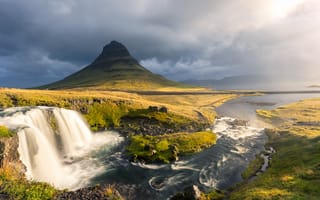 Картинка Исландия, Kirkjufell, речка, Горы, гора, Водопады, Реки, река