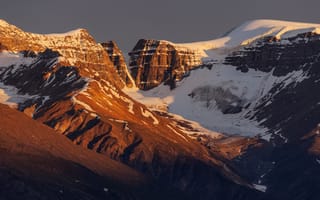 Картинка Гренландия, гора, снегу, Снег, Утес, скале, Горы, Природа, Скала, снеге, снега, скалы