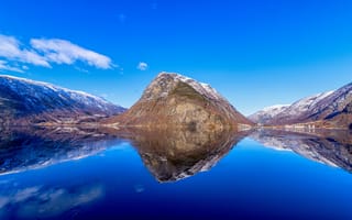 Картинка Норвегия, Årdalsfjorden, отражается, Фьорд, Отражение, Горы, отражении, Природа, Небо, гора