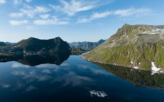 Картинка Норвегия, Senja, Озеро, Горы, гора, Природа