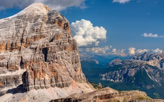 Картинка Италия, Falzarego, Скала, скале, Горы, Природа, скалы, Небо, гора, Утес