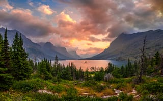 Картинка США, Glacier, Парки, америка, Park, облако, Природа, Облака, Горы, National, парк, гора, Пейзаж, облачно, Озеро, штаты