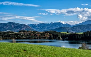 Картинка Германия, Illasbergsee, Горы, облако, Озеро, гора, Облака, Природа, облачно