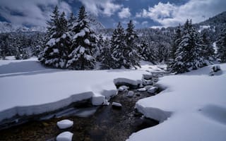 Картинка Андорра, Ель, снега, речка, гора, Природа, река, снегу, снеге, Реки, Горы, Снег, ели