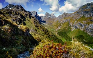 Картинка Новая, Зеландия, Природа, облако, гора, скале, облачно, скалы, Утес, Облака, Скала, Горы