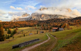 Картинка Альпы, Италия, Горы, облачно, Природа, Dolomites, гора, Облака, альп, Пейзаж, облако