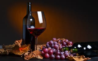 Картинка Листва, Вино, лист, Еда, Бокалы, Пища, бутылки, питания, бокал, Продукты, Листья, Бутылка, Виноград