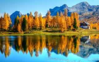 Картинка Италия, гора, отражении, осенние, отражается, Пейзаж, Осень, Природа, Отражение, Горы, Озеро