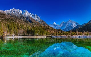 Картинка Словения, Горы, Природа, Небо, отражается, гора, Пейзаж, Озеро, Отражение, отражении