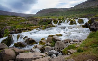 Картинка Исландия, Hundafoss, река, Реки, гора, Камни, Водопады, Горы, Камень, речка, Природа