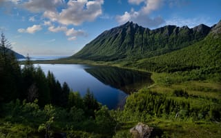 Картинка Лофотенские, острова, Природа, Горы, Фьорд, Облака, облако, гора, облачно, Норвегия, Пейзаж