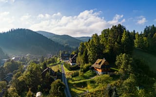Картинка Чехия, Moravia, облако, облачно, Облака, Дома, Природа, гора, Здания, Горы