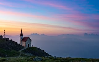 Картинка Италия, Часовня, Природа, Dolomites, Пейзаж, Горы, гора