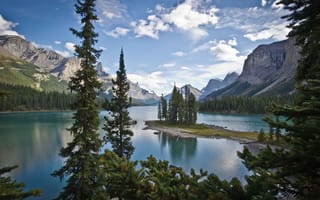 Картинка канада, озера, лес, горы, елки, природа