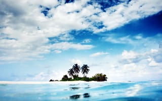Картинка пальмы, облака, остров, океан, небо, пейзаж, природа, вода