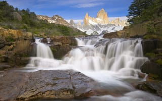 Картинка Каскады в Национальном парке Лос-Гласьярес (Ледники), Патагония