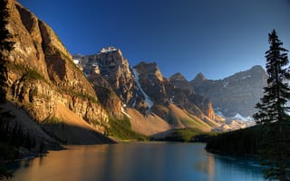 Картинка Закат на озере Морйен, Альберта, Канада