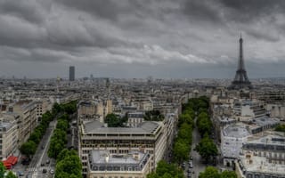 Картинка Облачное небо над Парижем, Франция