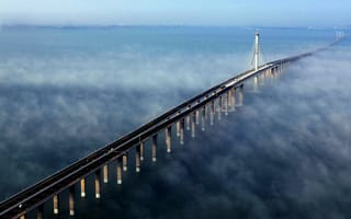Картинка Циндаоский мост в тумане, Китай