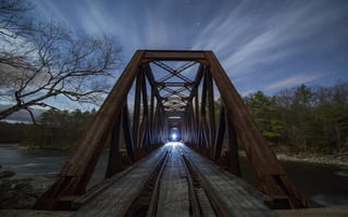 Картинка Железнодорожный мост ночью