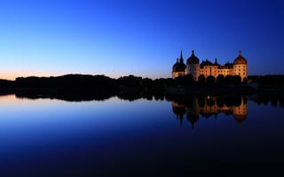 Картинка озеро, замок морицбург, отражение, замок, ночь, германия, морицбург, саксония