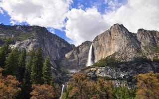 Картинка водопад, сша, облака, йосемите, скала, горы, йосемитский водопад, калифорния