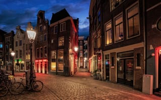 Картинка ночь, нидерланды, город, улица, де валлен, амстердам, огни
