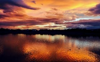 Картинка закат, облака, ландшафт, отражение, озеро