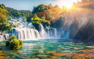 Картинка водопад, плитвицкие озера, хорватия, лес, природа, небо, солнце