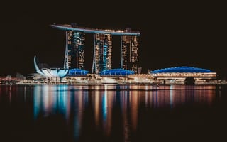 Картинка море, отражение, город, сингапур, марина бей сэндс, ночь, небоскребы