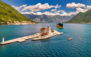 Картинка озеро, горы, ландшафт, облака, saint george island, черногория, остров, небо