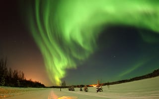 Картинка Аляска, атмосфера, дикая природа, звезды, зеленый, зима, ионизация, легкий, небо, ночное небо, световое явление, Северное сияние, северный полюс, скандинавия, снег, явление