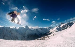 Картинка гора, горнолыжный курорт, зима, кататься на лыжах, пейзаж, Приключение, простуда, снег, сноуборд, сноубординг, спорт, экстремальный, экстремальный спорт, эпический