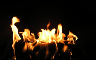 Картинка пламя, свеча, огонь, тепло, освещение