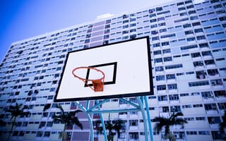 Обои Баскетбол, баскетболист, архитектура, стена, городской район