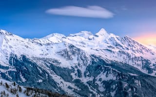 Картинка горнолыжный курорт Гриндельвальд, лыжи, горнолыжный курорт, лыжня, горные лыжи
