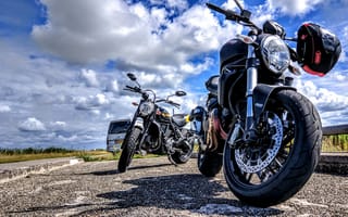 Картинка Мотоциклы, Дукати (Ducati), Мотоспорт, Шлем, Мотоцикл, Байк
