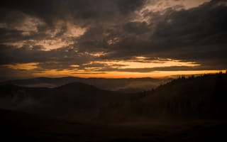 Картинка Сумерки, Природа, Закат, Туман, Горы, Облака, Вид Сверху