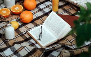 Картинка еда, цитрусы, апельсины, книга, очки, лимон