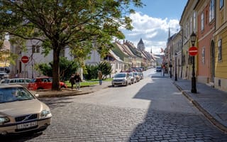 Картинка города, будапешт, деревья, венгрия, дома, улица, машины