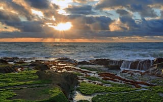 Картинка море, пляж, облака, океан, волна, восход, камни, берег