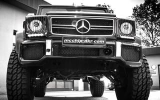 Картинка tuned merc, черные, белые, мерседес, германия, бенц, тюнинг, мерс