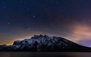 Картинка alberta, ночь, звезды, горы, канада