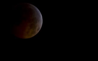 Картинка bopp, hale, hubble, zedgespace, lunar eclipse, крутые, космос, затмение, лунный, астрономия