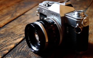 Картинка дерево, винтаж, технологии, старые, классика, флэш, камера, фотографии, античный