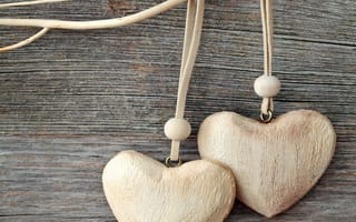 Картинка love, wooden hearts, любовь, сердце, романтика, дерево, валентинка, деревянные