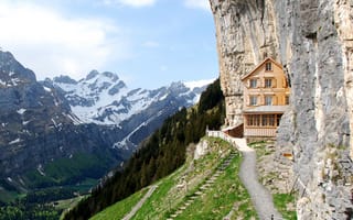 Картинка cave home, горы, дом, здания, сцена, евро, пещера