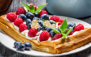 Картинка fruits, waffles, food, вафли, десерт, cream, фрукты, raspberries, dessert