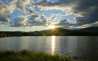 Картинка озеро, лето, закат
